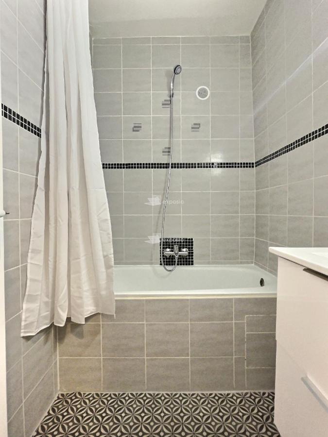 Le St-James Studio Hypercentre Apartment วาลองซ์ ภายนอก รูปภาพ